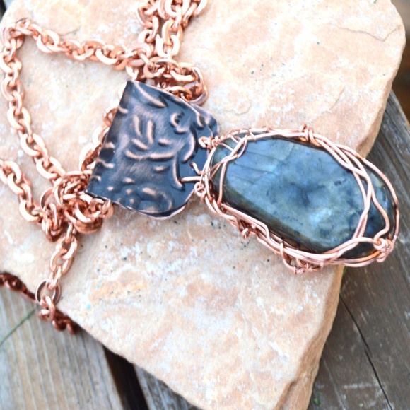 Huge Labradorite Solid Heavy Copper Chain Pendant - Picture 5 of 6